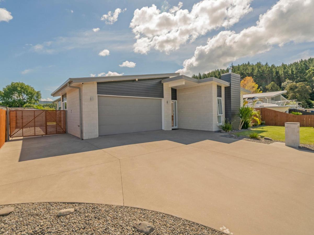Modern Beach Pad - Whitianga Holiday Home 外观 照片